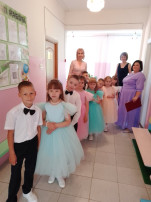 На балу у Золушки На балу у Золушки.
