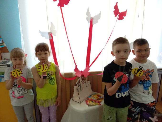 Божья коровка Божья коровка.