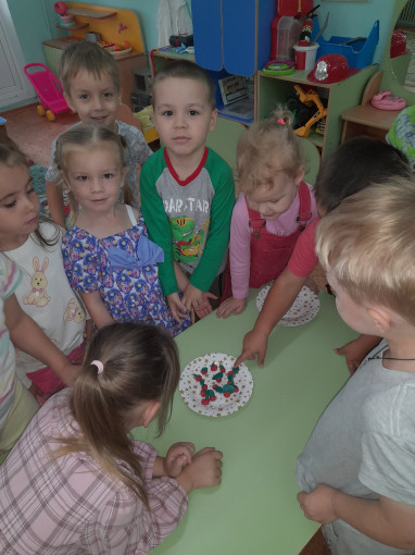 Яблочки 🍏🍏 🍏 Яблочки 🍏🍏 🍏.